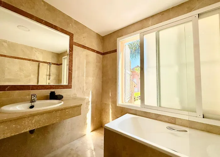 Luxury Puerto Banus Ferienhaus *